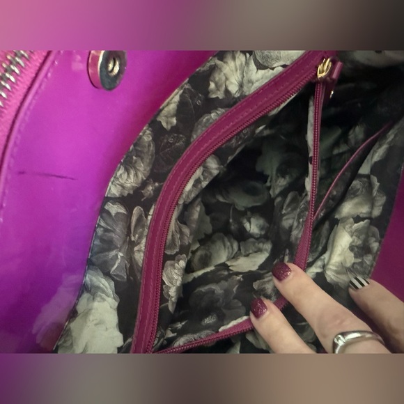Ted Baker Fuchsia Glossy Shoulder Bag - Picture 6 of 14